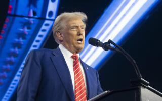 Бош вазир Трампнинг Гренландияни АҚШга сотиш ғоясини рад этди