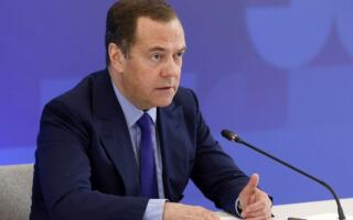 Медведов Россия бошқа ҳудудларни ҳам босиб олишини маълум қилди