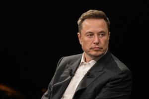 Илон Маск «Ер юзидаги энг ақлли сунъий интеллект»ни эълон қилди