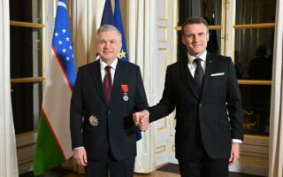 Шавкат Мирзиёев Франциянинг фахрий легион ордени билан мукофотланди