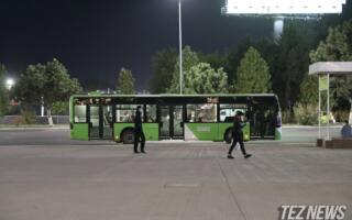 Тошкентда автобус бекатга урилиши оқибатида бир киши жароҳат олди