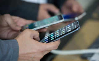 IMEI-кодларни рўйхатдан ўтказишдаги муаммолар бўйича сенаторлик сўрови юборилди
