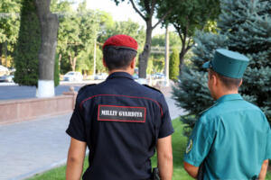 Ҳуқуқ-тартибот идоралари ходимларининг талабини бажармаганлик учун жарима миқдори оширилди