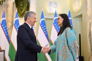 Шавкат Мирзиёев АҚШда таҳсил олаётган ватандошлар билан учрашди