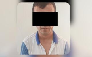 Бухорода ҳоким ёрдамчиси $6 минг пора билан ушланди