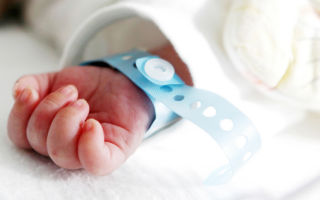 Ўзбекистонда ўғил болалар кўпроқ туғилмоқда — Cтатистика