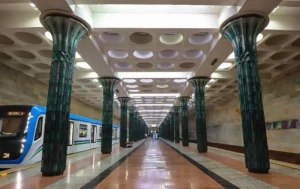 Метрода туғилган чақалоқ ва унинг онаси метродан бутун умр бепул фойдаланади