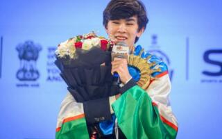 Шахматчи Жавоҳир Синдаровга «Ўзбекистонда хизмат кўрсатган спортчи» унвони берилди