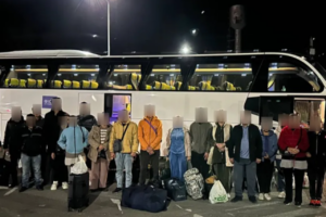 Украинада меҳнат қуллигида бўлган 19 нафар ўзбекистонлик ватанга қайтарилди