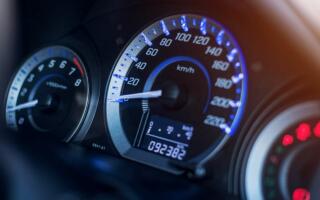 Ўзбекистонда автомобилларни босиб ўтган масофасини яширганлик учун жарима белгиланиши мумкин