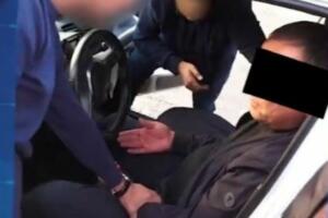 Тошкент вилоятида солиқ текширувлари инспектори пора билан ушланди