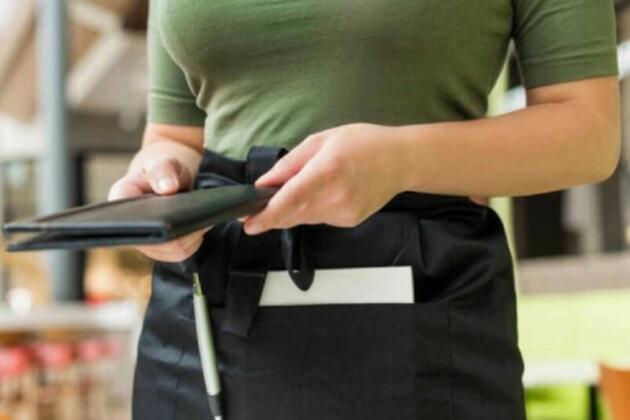 Овқатланиш жойларида мижозлардан огоҳлантиришсиз 10-15% хизмат учун қўшимча тўлов олиш қонунбузарлик — Рақобат қўмитаси