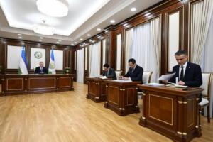 Шавкат Мирзиёев инфляцияни янада пасайтириш бўйича чоралар кўришни топширди