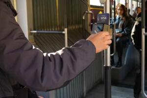 Тошкентда 11 ой ичида 19 500 дан ортиқ йўл ҳақини тўламаслик ҳолати аниқланди