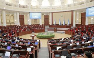 Депутатлар Ўзбекистоннинг 2026-йилги давлат бюджети тўғрисидаги қонун лойиҳасини биринчи ўқишда қабул қилди