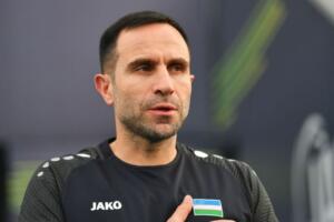 Тимур Кападзе дунёнинг энг яхши топ-10 футбол мураббийлари қаторига кирди