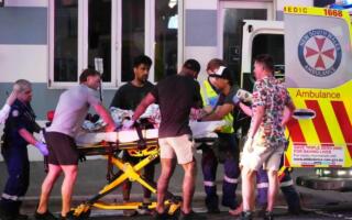 Сидней пляжидаги отишма қурбонлари сони 16 кишига етди