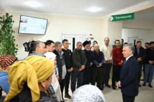 Президент Гулистонда содир бўлган портлаш қурбонлари оилаларига 100 млн сўмдан ажратишни топширди