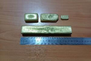 Ўзбекистонга чегарадан 1 млрд сўмдан ортиқ қийматли олтинни ноқонуний олиб кирганлар ушланди