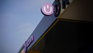 Uzum Market буюртмаларни топшириш жараёнини янгилади ва комплектлаш қоидалари ҳақида эслатди