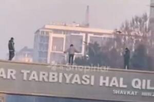 Андижонда кўприкдан ўзини ташламоқчи бўлган қиз қутқариб қолинди