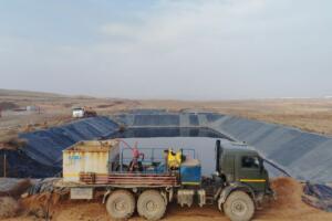 Сурхондарёдаги конда нефть сақловчи суюқлик сизиб чиқди