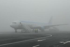 Тошкент аэропорти ноқулай об-ҳаво сабабли ўнлаб авиарейсларни қабул қила олмади