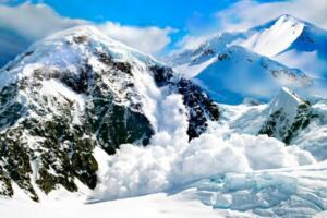 Ўзбекистоннинг олти вилоятида фуқаролар қор кўчиш хавфидан огоҳлантирилди