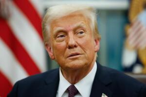 Трамп гренландияликларга АҚШ таркибига қўшилиш учун $1 миллиондан таклиф қилиши мумкин