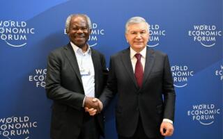 Шавкат Мирзиёев Blackrock йирик инвестиция компанияси раҳбарияти билан учрашди