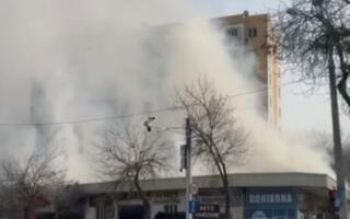 Чилонзор туманидаги автомобил устахонасида ёнғин чиқди