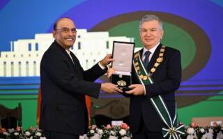 Шавкат Мирзиёевга олий давлат мукофоти «Нишони Покистон» ордени топширилди