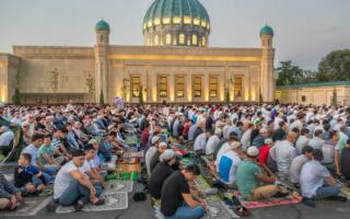 Эртадан Ўзбекистон бўйлаб 2 мингдан ортиқ масжидларда Таровеҳ намозлари ўқилади
