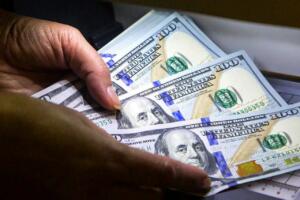 Тошкентда банк бўлими бошлиғи $120 минг миқдорида кредит расмийлаштириб қиморга тикиб юборди