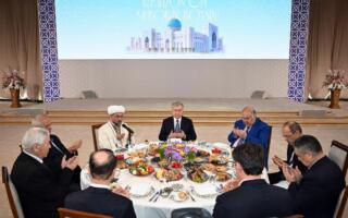 Шавкат Мирзиёев Ислом цивилизацияси марказининг очилишида иштирок этди