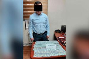 Тошкентда ФВВ ходимига $30 минг пора таклиф қилган тадбиркор ушланди