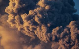 Ўзгидромед Эрондаги «кислотали булутлар» Марказий Осиё мамлакатларига етиб келиши ҳақидаги хабарларни рад этди