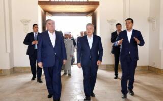 Ўзбекистонд ва Тожикистон президентлари Бухородаги Баҳоуддин Нақшбанд мақбарасини зиёрат қилди