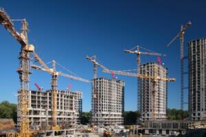 Ўзбекистонда баланд биноларнинг фасад қисмида ёнувчан материаллардан фойдаланиш тақиқланади