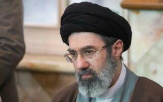 Эроннинг янги олий раҳбари этиб Можтаба Хоманаий эълон қилинди