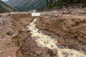 Ўзбекистонда фуқаролар сел-сув тошқинлари хавфидан огоҳлантирилди