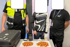 Тошкент аэропортида спорт озуқаси ниқоби остида синтетик наркотиклар аниқланди