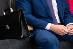 Энди тадбиркорлар бир ой ичида жариманинг 50% тўласа, қолган қисмидан озод этилади