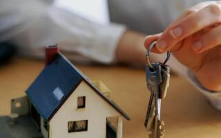 Ўзбекистонда уй-жойга муҳтож ёш оилаларга ипотека кредитлари ажратилади