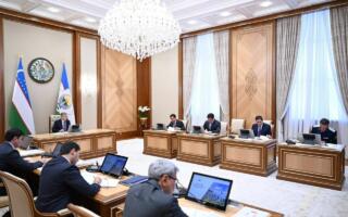 Шавкат Мирзиёев солиқ фаолиятини ислоҳ қилишга доир тақдимот билан танишди