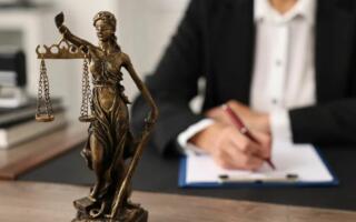 Ўзбекистонда кам таъминланган шахсларга давлат ҳисобидан юридик ёрдам кўрсатиш тизими такомиллаштирилади