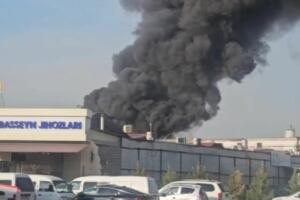 Яшнобод туманидаги омборхонада катта ёнғин чиқди