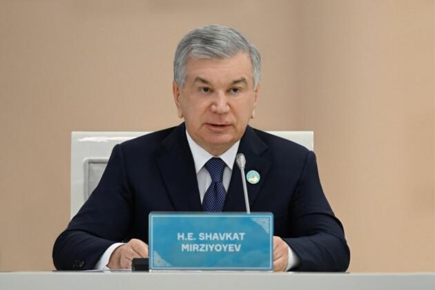 Шавкат Мирзиёев Туркий давлатлар ташкилоти норасмий саммитидаги нутқ сўзлади