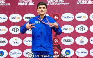 Ўзбекистонлик курашчи Улуғбек Рашидов Осиё чемпиони бўлди