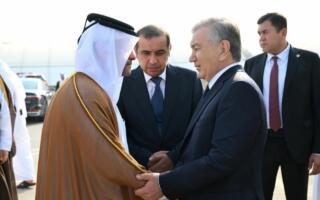 Шавкат Мирзиёев Қатарга келди